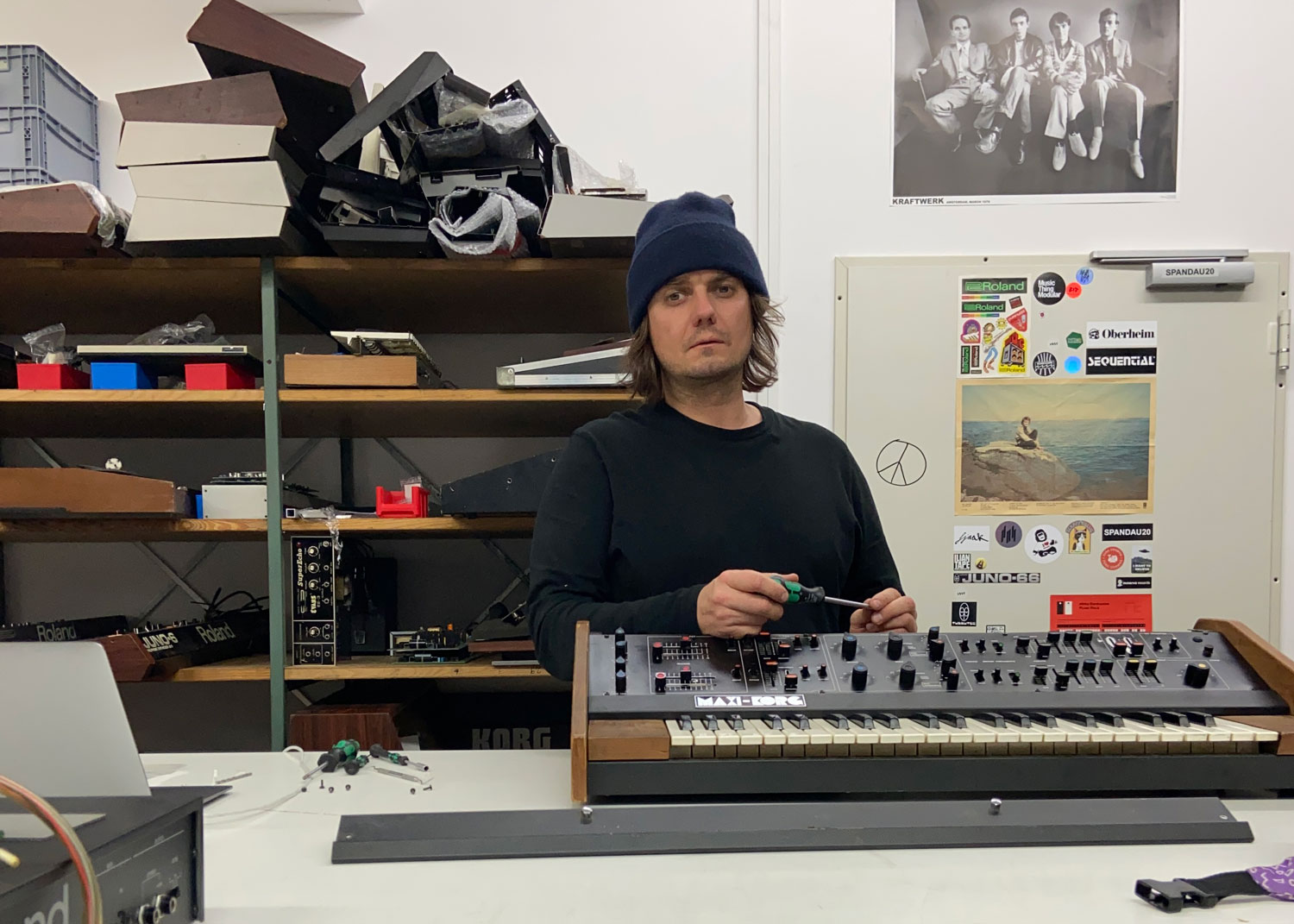 WM_kontakt
